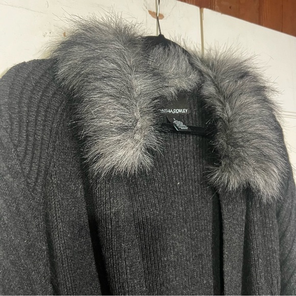Cynthia Rowley Belted Cardigan Charcoal Gray Fur Collar Silver Size Large Wool - Picture 5 of 12